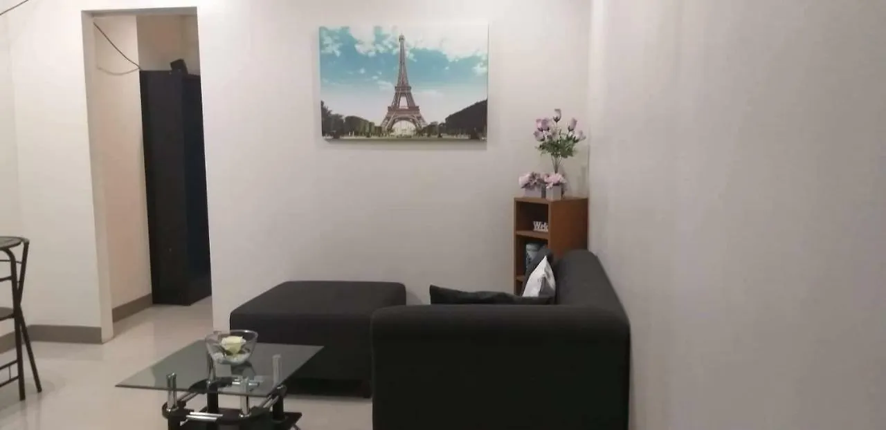Jen'S Paranaque City Apartment Manila
